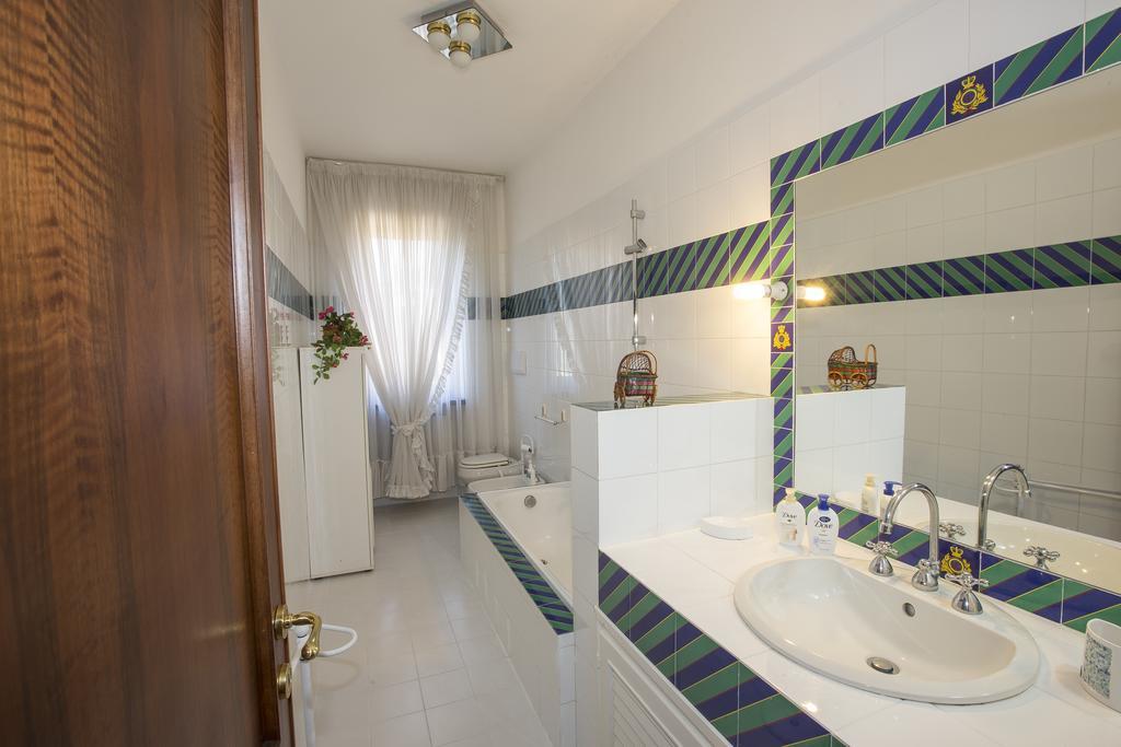 La Casa Di Gigliola Villa Монтичано Стая снимка