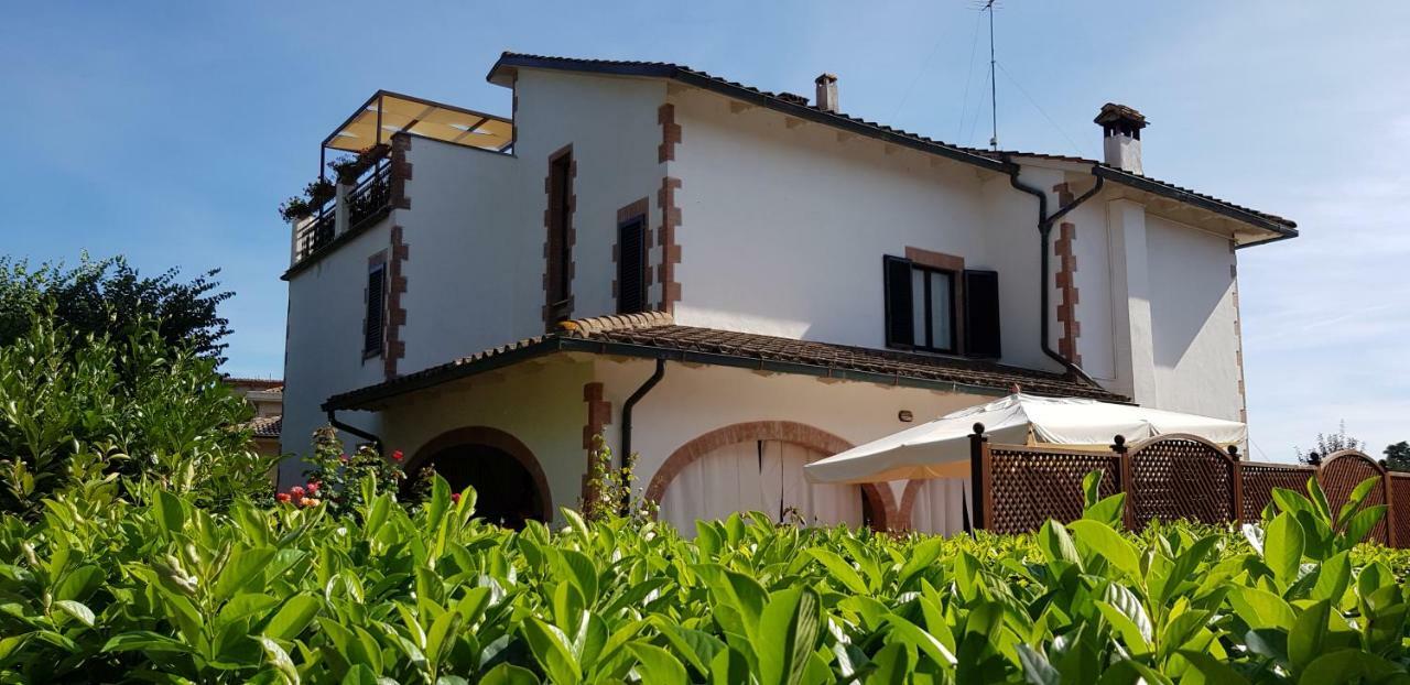 La Casa Di Gigliola Villa Монтичано Екстериор снимка
